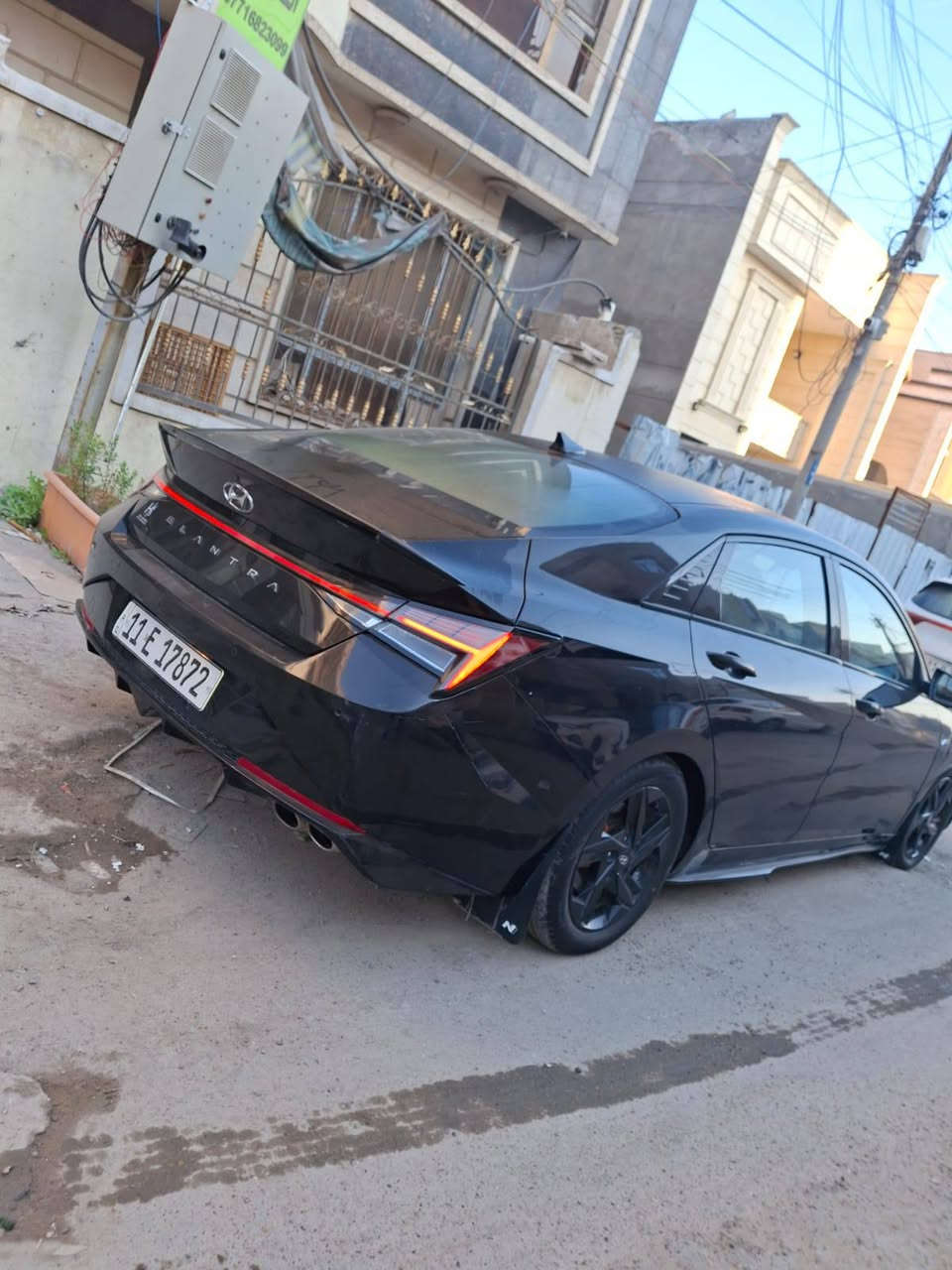 النترا ان لاين
فول مواصفات ٢٠٢٣ امريكي بيها ٤ قطع جاملغ بنيد باب السايق و لبصفه 
لون اسود باسمي 
السيارة فول ١/١
المواصفات 
تحكم ستيرن 
حساسات 
هيتر ستيرن 
تدفاه كشنات 
ستيرن حرف D 
لون اسود و احمر خيوط 
كشنات جلد كهرباء N 
الكير N
٣ انظمة قيادة 
شاحن لاسلكي 
فتحة 
اشاير مري 
رادار 
تثبيت سرعه 
قيادة ذاتية 
تحديد مسار 
جنطه ذكيه 
السيارة فول كلشي بيها سعره قفل من الاخير 
١٣٥ بدون اي مجال 
مكان السيارة بغداد 
***********
رقم الشاصي 
KMHLR4AF4PU458880
