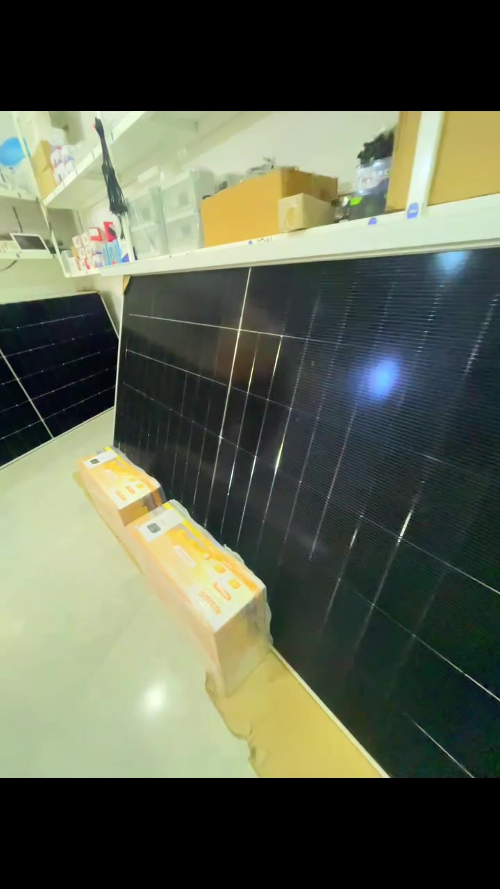 سلام عليكم 🫡 

💥☀️🔋 رجع أتوفر مواد طاقة شمسية ☺️

🔋🔋بطاريات 5KW نظام 48v
🔋🔋بطاريات 15KW
🔋🔋بطاريات 16kw
☀️💥🌞الواح 725 w بمواصفات 24 Busbars
🌞💥☀️ ألواح Hi-MO X10 من شركة LONGi650 w
🌞☀️انفيرترات ip65
🌞💥🌞انفيرترات ip66
🌞💥🌞💥انفيرترات ip21

اي ستفسار  حاضرين 💥💥💥💥💥💥💥

تحياتي @للجميع
🌞☀️💥💥💥💥💥💥🌞☀️💥💥💥


**إذا كنت صاحب هذا الإعلان وتريد حذفه لأي سبب، رجاءا أرسل رسالة إلى الدعم الفني**