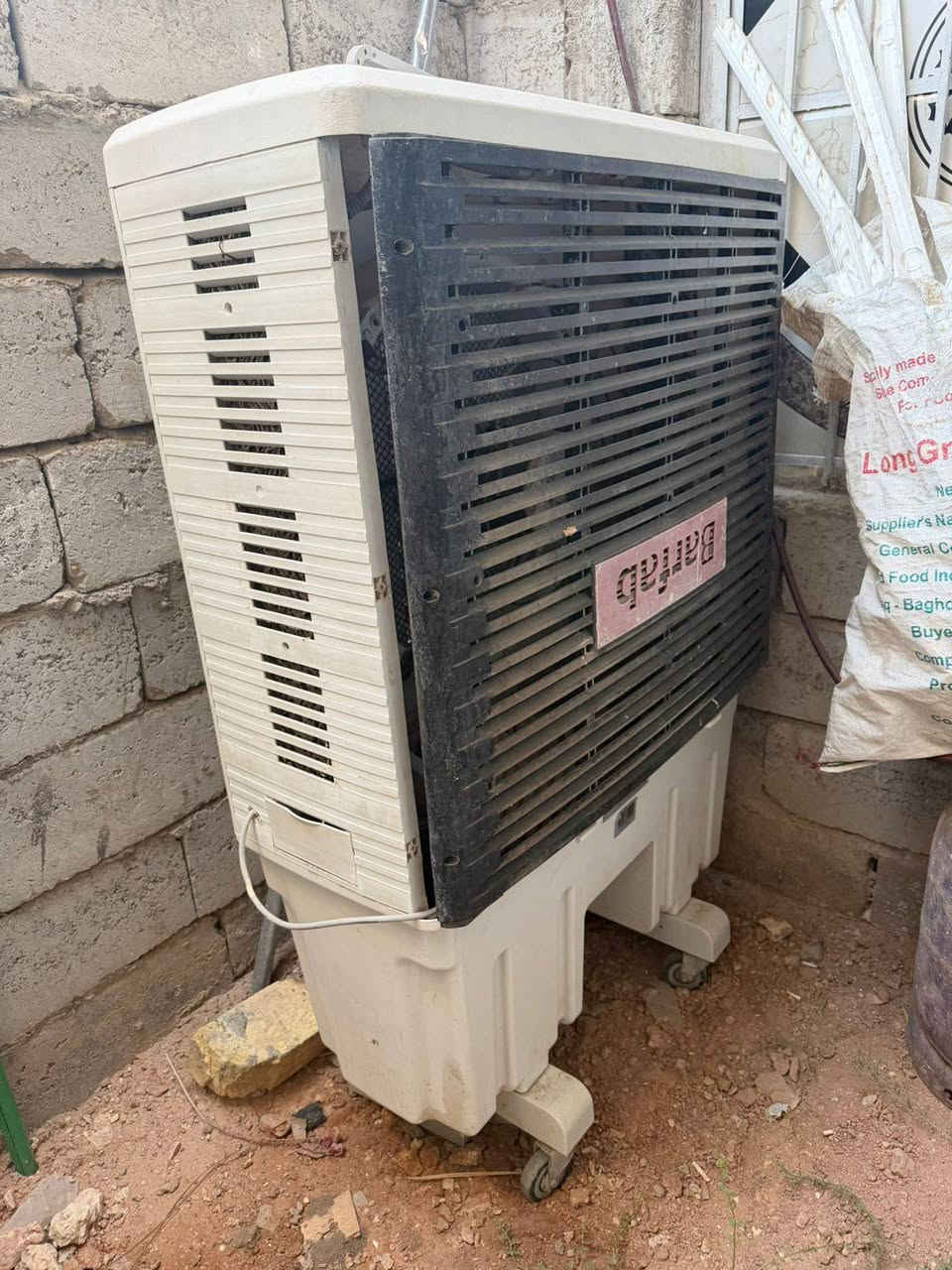 مبردات نضاف الجبيره  والصغيره جاهزه سعرهن مناسب الجبيره ١٠٠ والصغيره ٥٠


**إذا كنت صاحب هذا الإعلان وتريد حذفه لأي سبب، رجاءا أرسل رسالة إلى الدعم الفني**