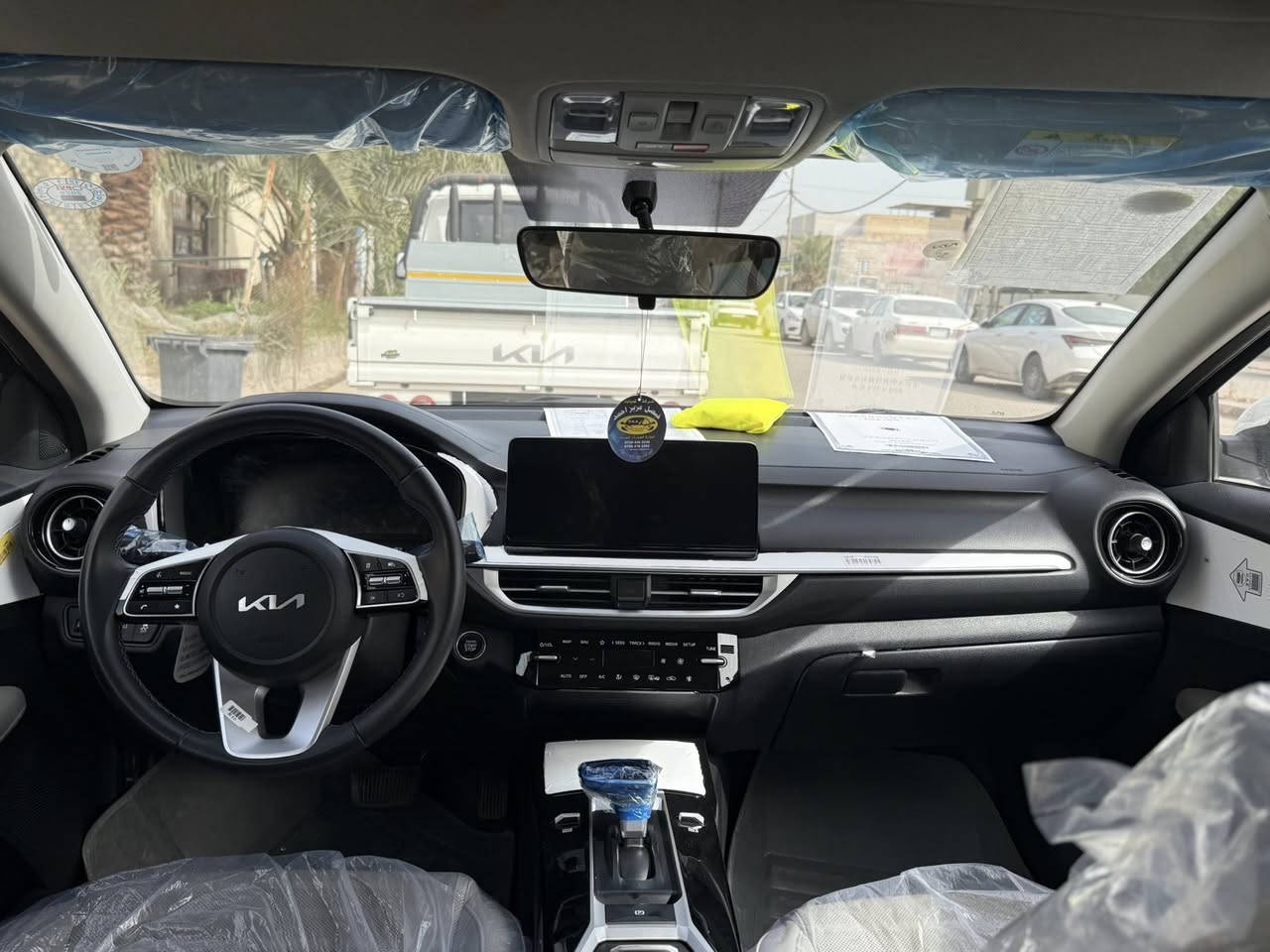 توكلنا على الله 🤲
الســلام عليــكم 
ـ K3 رقم شمالي  2022 انـگليزي
فول مواصفات 
ـ أمتـياز الصـين ـ كفــالة عامــة
ـ محـرك DOH دبل نـوزل ـ1500تيـربو 
ـ إشـارة ترحـيب ـ بصمة تشغيـل وابـواب ـ إشـارة مـري جانبيـة ـ الـمري شـفط ‎ـ كاميـرا متحركـة مع تحـكم بالكاميـرا
ـ شـاشة كـبيرة ـ شـاشـة تبريـد منفصلة
ـ عـداد سرعـة ديـجـتل ـ ايـربـاك 6 
ـ مقـاعد جـلد ـ فتـحة سقف سلايـت
ـ لايـت 3 عدسـات ـ حـاجـب led 
ـ بـك لايـت متـصل led 
ـ تحـكم  ستيرن فـول جـهتين 
ـ سـايد بـريك كـهـربائي ذكـي‎
ـ نظـام ـ اوتـو ـ هولـد ـ مـانع انـزلاق 
ـ نظـام قيـادة مـتعدد 4
 ـ سبـورت ـ ايكو ـ كـومفرت ـ سمـارت
ـ گـير طـيارة شـاشـة ــ إنـارة led
ـ ويـل كب كروم 16 ـ حساس4 ABS
ـ حساس TPMS ضغـط الاطـارات 
ـ مـنافذ شـحن Wireless عدد 3
ـ عـداد الـكيلـو مـتر 22
مكاني النجف الأشرف  
الاستفسار ***********
