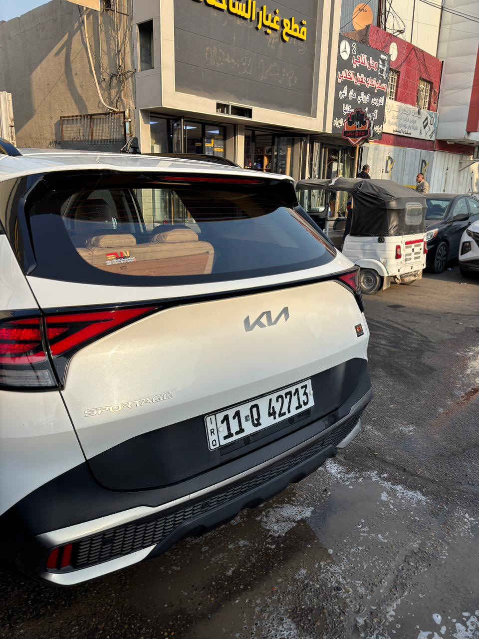 سلام عليكم للمراوس بشي من موديل ٢١ وفوك
سبورتج L طويله خليجيه وكاله suv
مكفوله من الضربه والصبغ 
فقط بارد صغير 
فول مواصفات للاخير 
رقم بغداد باسمي 
***********
