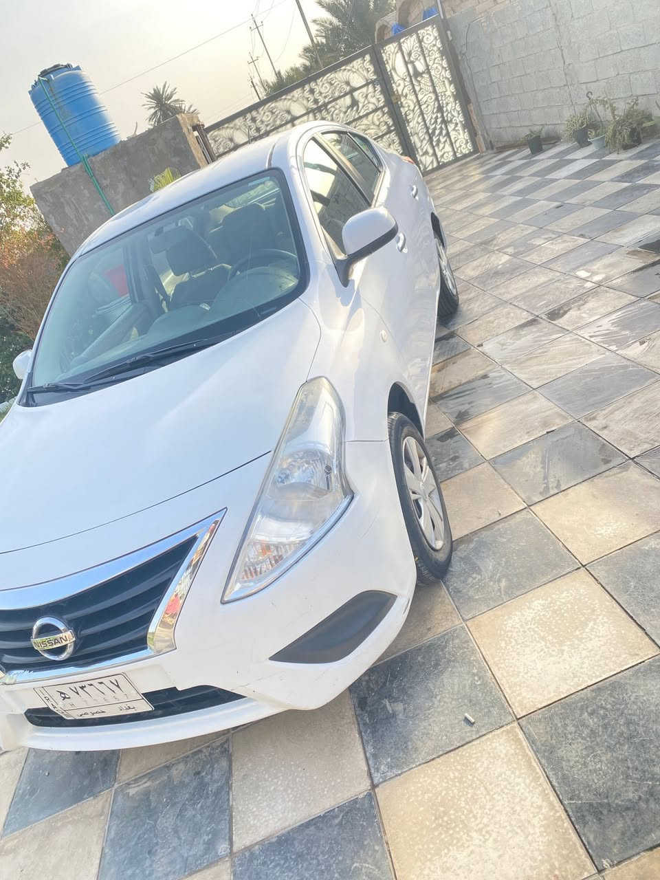 سني 2020 كفالة عامة عدا شبر بارد بالباب الخلفي سيارة جديدة وجاهزة من كولشي مكانها بغداد 
السعر 112 وبيهة مجال 
مكانهة بغداد 
 0770 965 9564
