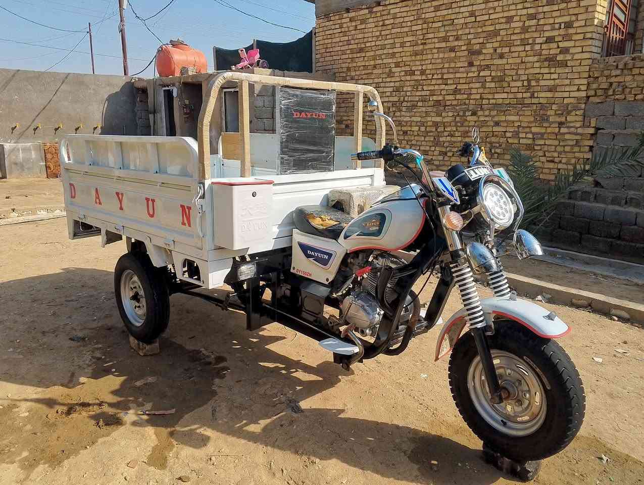 سلام عليكم ستوته للبيع مديل 2018اوراق كامله كفاله عامه من الطول للطول برغي مانقصهه مثل ماتشوف كدامك بل صوره مكينتهه مامفتوحه مضخم مو وياهه سعرهه اب1500او بيه مجال للشراي ماتشتري لاتواعد  مكاني شطره ***********
