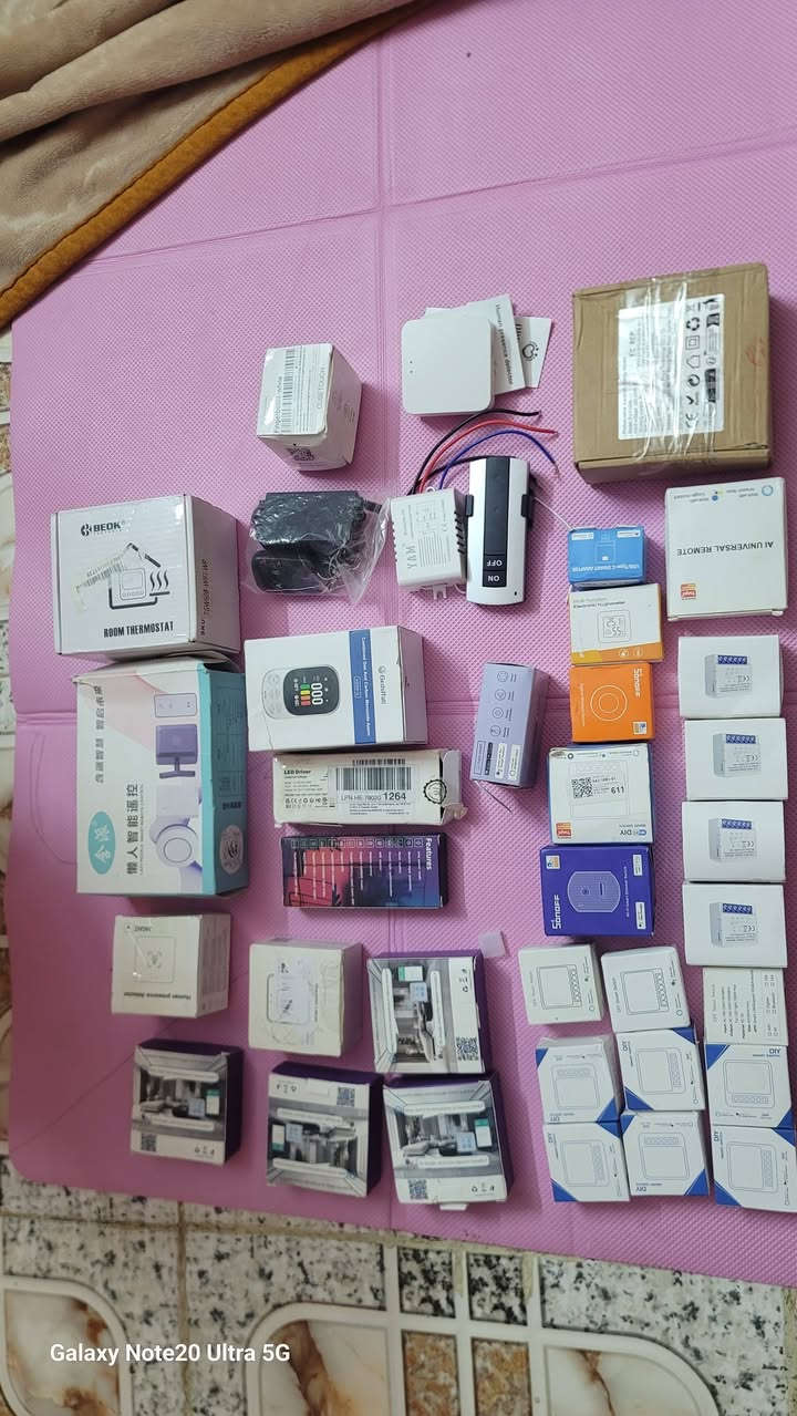 سمارتات العدد ٣٦ قطعه القطعه ب٢٥٠٠ توصيل متوفر


**إذا كنت صاحب هذا الإعلان وتريد حذفه لأي سبب، رجاءا أرسل رسالة إلى الدعم الفني**