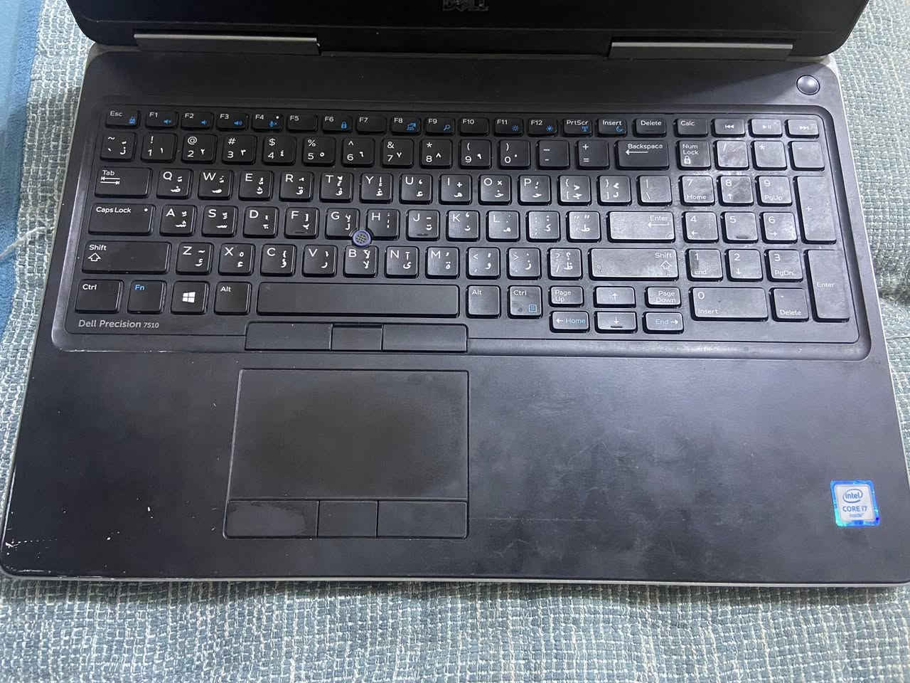 لابتوب Dell 7510 نضافته 85‎%‎ مواصفاته المعالج core i7 جيل السادس الرام 16 الذاكره 512 بيها نضام البلوتوث بيها HD وبيها 4 منافذ USB تشغل مونتاج بس مو كلش قوي وما بيها تقطيع بالتصفح ابداً فقط بالمونتاج الثكيل لان شغلي بيها فقط مونتاج ملاحظة البطاريه تعبانه تطول تقريباً ساعه ونص بالتصفح والشغل الخفيف سعرها 300 مكاني بغداد مدينة الصدر وعندي توصيل للتواصل ؏ الخاص او على هذا الرقم ***********
