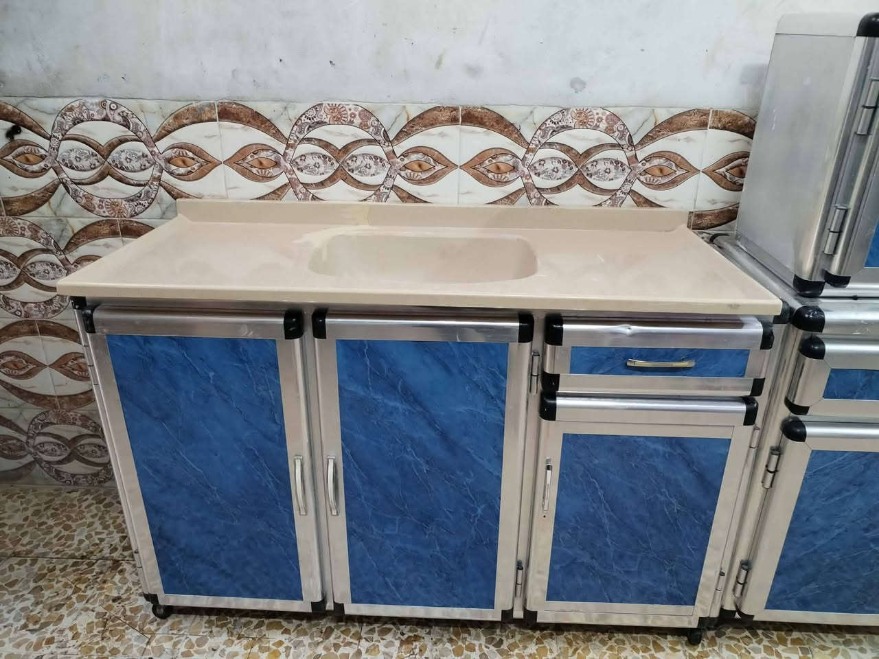 كونتر نظيف جديده مامستخدم
السعر 325 وبي مجال استفسار اكثر عل خاص بيع مستعجل العنوان كراج الشمال


**إذا كنت صاحب هذا الإعلان وتريد حذفه لأي سبب، رجاءا أرسل رسالة إلى الدعم الفني**