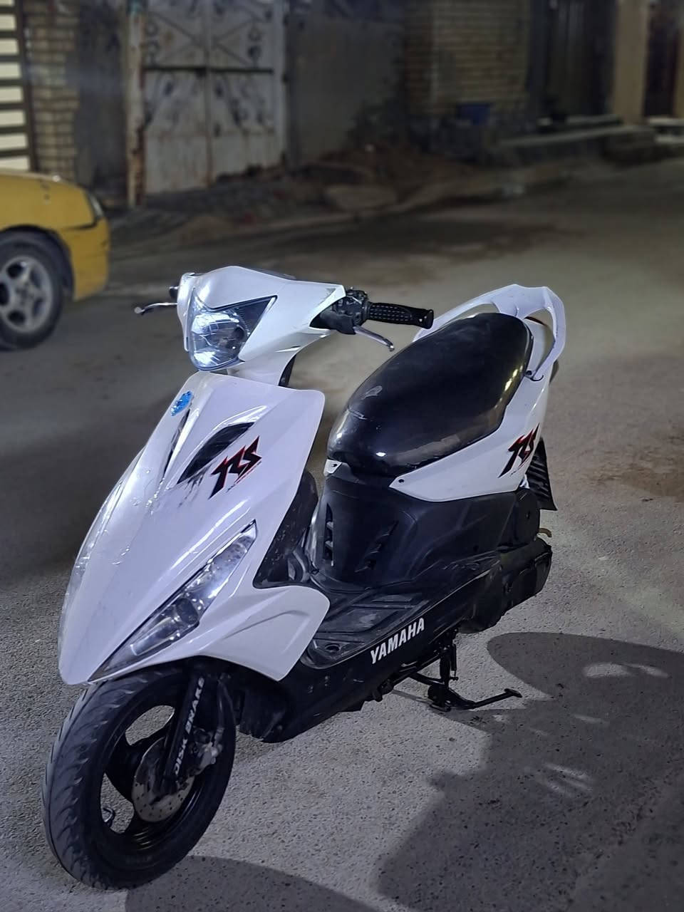 سلام عليكم دراجه ماكس مضلع 2009نوزل 
دراجه كفاله عامه مكينه مكفوله 
كلهه ختم واحد بلاديه 
منزلهه رمبه 
المكان العبيدي 
السعر 700بيه مجالل للطيبين 
الرقم ***********
