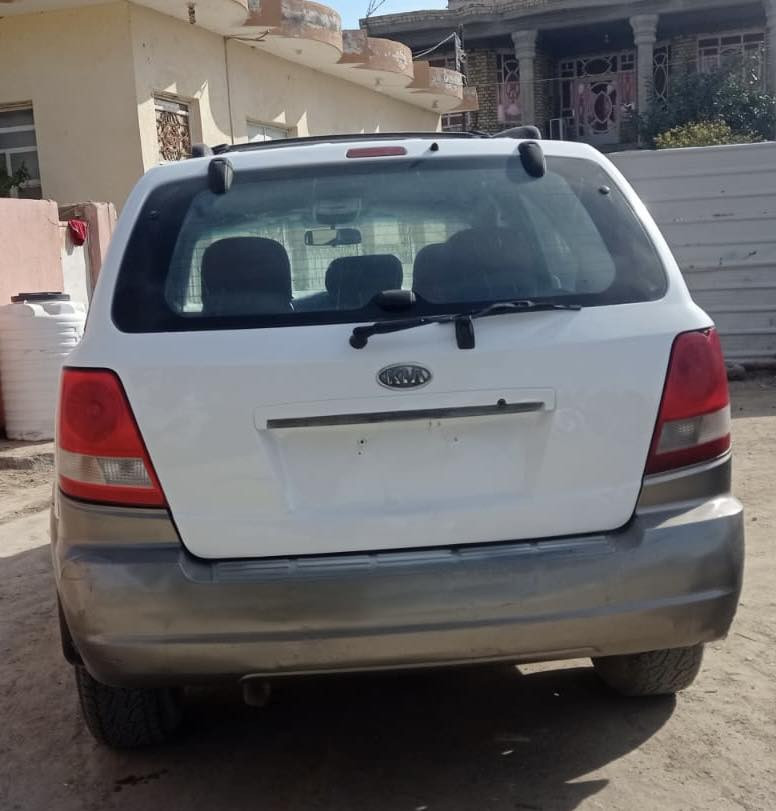 سورنتو 2006 مزاد الداخليه محرك محور في في تي مصبوغه عام كهربائيات شغاله سياره جاهزه بيها كتاب مزاد مكانها ناصرية سوق الشيوخ *********** السعر 47
