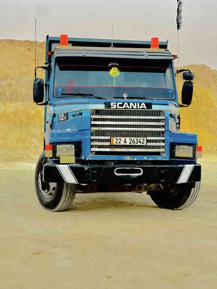 سكانيه للبيع  112 موديل 84  محرك مجفت جديد بعده ع السحك طخم تاير رقم اربيل شرط التحويل سياره جاهزه  السعر 150 وللستفسار *********** !!؟
