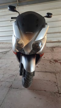 فوزرة صفر عشرة للبيع علكت ولف ومن صلحته صار بيه صوت جكجكة بس ممأثر علي...