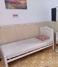 جرباية نضيفه • ميز نضيف جدا • بلا مشاكل