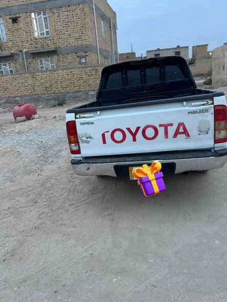 السلام عليكم فلاونزا 2006للبيع سياره مكفوله تحويل مباشر سياره رقم بصره سنويه مجدده تحويل مباشر حداديه جديده تخم تاير جاهزه مال جناي ملاحضه مكلف بنشر اتصل بصاحبه ***********
