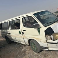 كريت ويل باص 14راكب رقم دياله احمر مطلوبه 400الف فقط تحويل سنويه كارتو...