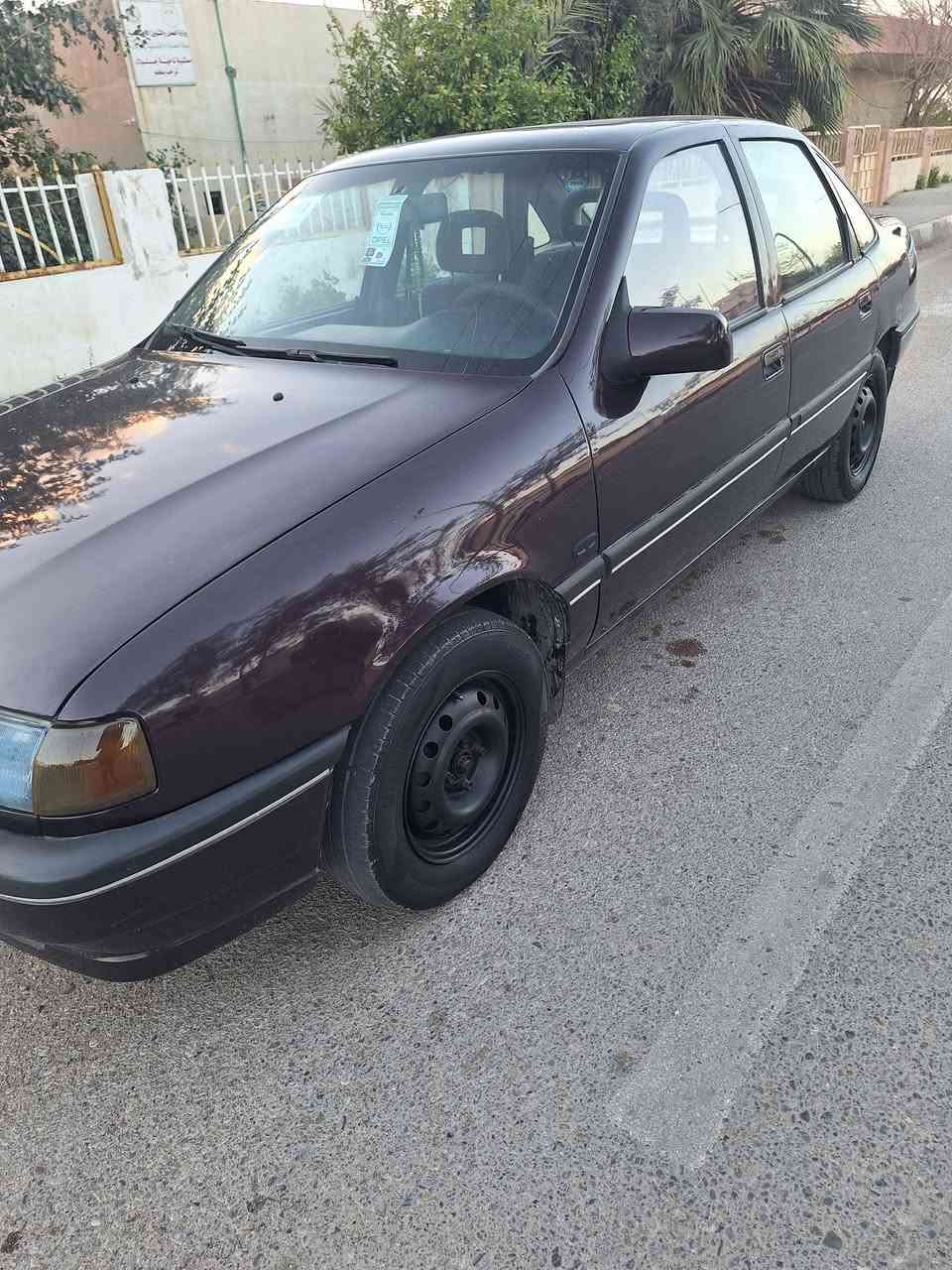 اوبل فكترا حجم 20
موديل 91 رقم أربيل جديد
مكينة وكير مكفولات
كهربائيات شغالة سايد بريك شغال 
مسجل وسماعات جديدة 
تخم تاير ويل عادي وكبات بلادية
مكفولة من اي حادث صبغ جمالية فقط
شرط التحويل او وكالة
السعر ٣٧$ ومجال قليل
***********
