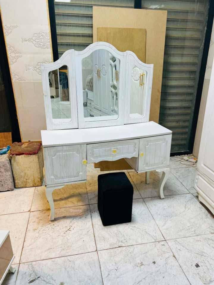 غرفه كانتري  ترڪي مستخدم  🇹🇷
قطع/7
نظافه 90
نضام ابواب 😍
السعر / 650قفل💵 💎
مع شد ونقل 🚚 داخل بغداد مجانآ
 باقي المحافظات بكروه حجز على وتساب*********** تابعو صفحه 🩷
