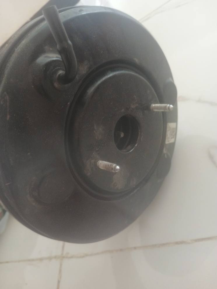 غراض كيا ريو 22 امريكي *********** المحتاجهن يخابرني
