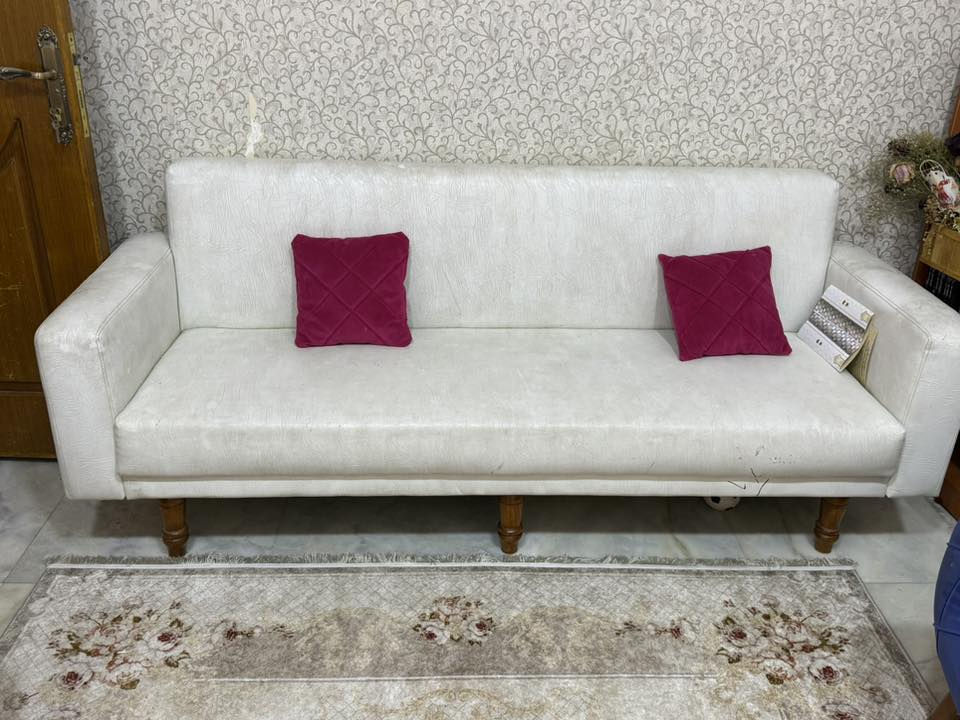 اثاث اربع قطع موضح بالصور
السعر 350 الف
البصرة/القبلة
للتواصل ***********
