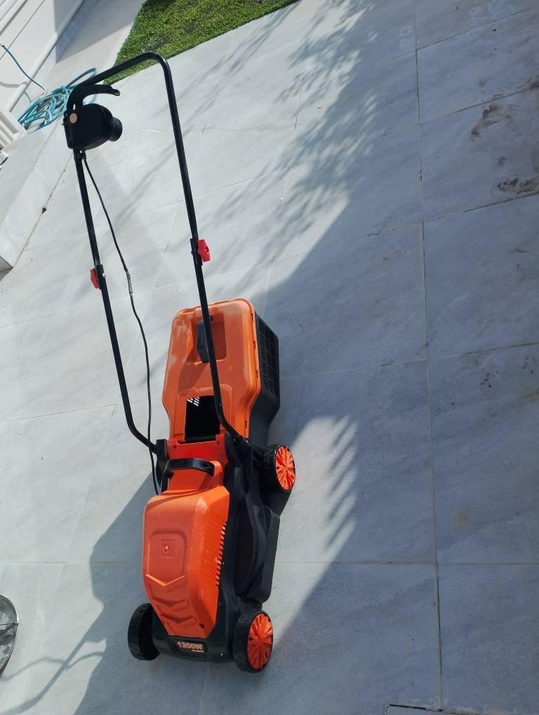 مكينة مال ثيل..3 درجات. الماني مستخدك كم مرة.خانقين
*********** خناقين, ديالى
