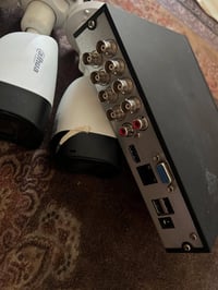 سستم دهوة الاصلي ابو 8 ويا 4 كامرات جدآ نضيف 200 قفل حي اور 0776330748...