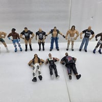 مجموعة مصارعين • WWE • متوفر