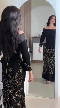 فستان • قياس ٤٢ • ملبوس نص ساعة