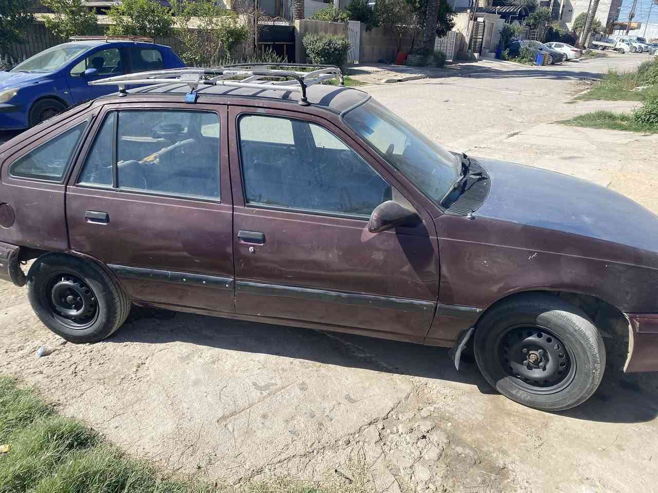 السلام عليكم ورحمة الله وبركاته لمنز للبيع رقم ديالى سنويه 30 بسمي المكينه تبخر والصدر تعبان قفل 18 بدون عمله العنوان بغداد حي الخضراء ***********
