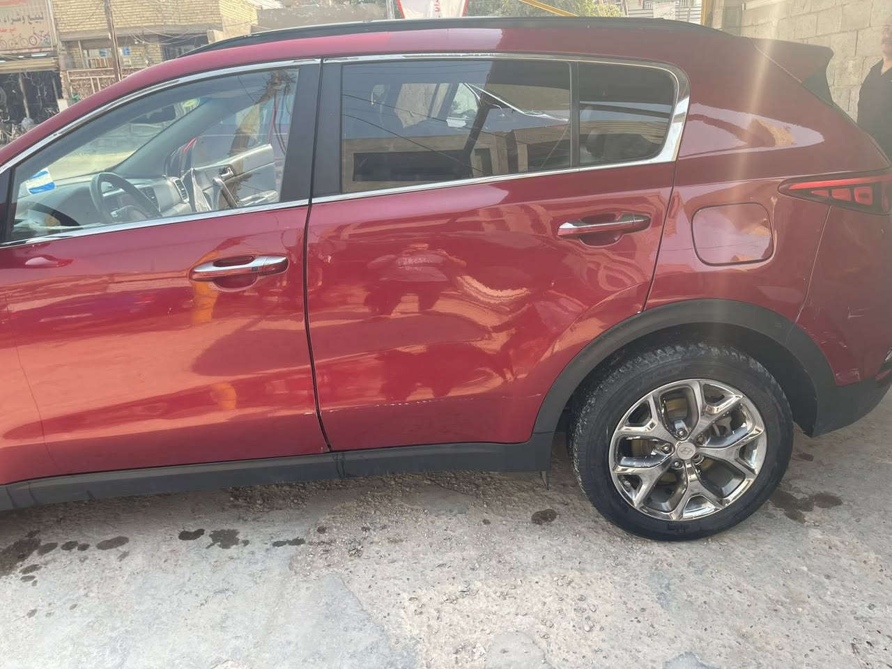 السلام عليكم اخوان عندي كيا سبورتج للبيع موديل ٢٠٢٠ ex فول الفول وارد امريكي  محرك ٢٤٠٠  بصمة ابواب وكشنات تدفئة تبريد وفتحة ورادارات وسماعة انفينكس وجنطة كهرباء وشاحن وايرلس وبعد كومه مواصفات حادثهه جاملغ وبنيد وبيهه قطع صبغ بس ابيعها حزام ماعدا الصندوك مامصبوغ لامتجايه ولامكلوبة 
رايدهه قفل ١٣٥ للاستفسار اتصل على رقم صاحب السيارة  ***********
علما اني مكلف بالنشر
