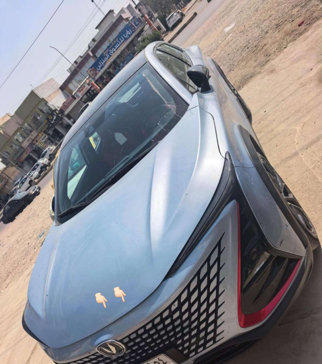 شانجان Uni -t موديل 2022 ماشيه 21 الف بعدها بداخل الضمان شركه البخيت مواصفاتها معروفه  سياره كامله مكمله بيها بارد قليل جدا بالبنيد مأشر عليه بالصوره والدعاميه صار بيها كسر بسيط وبدلتها نفس لون شركه سياره مرتبه واقتصاديه سعرها 175$ وبالعافيه على الياخذها 
***********
