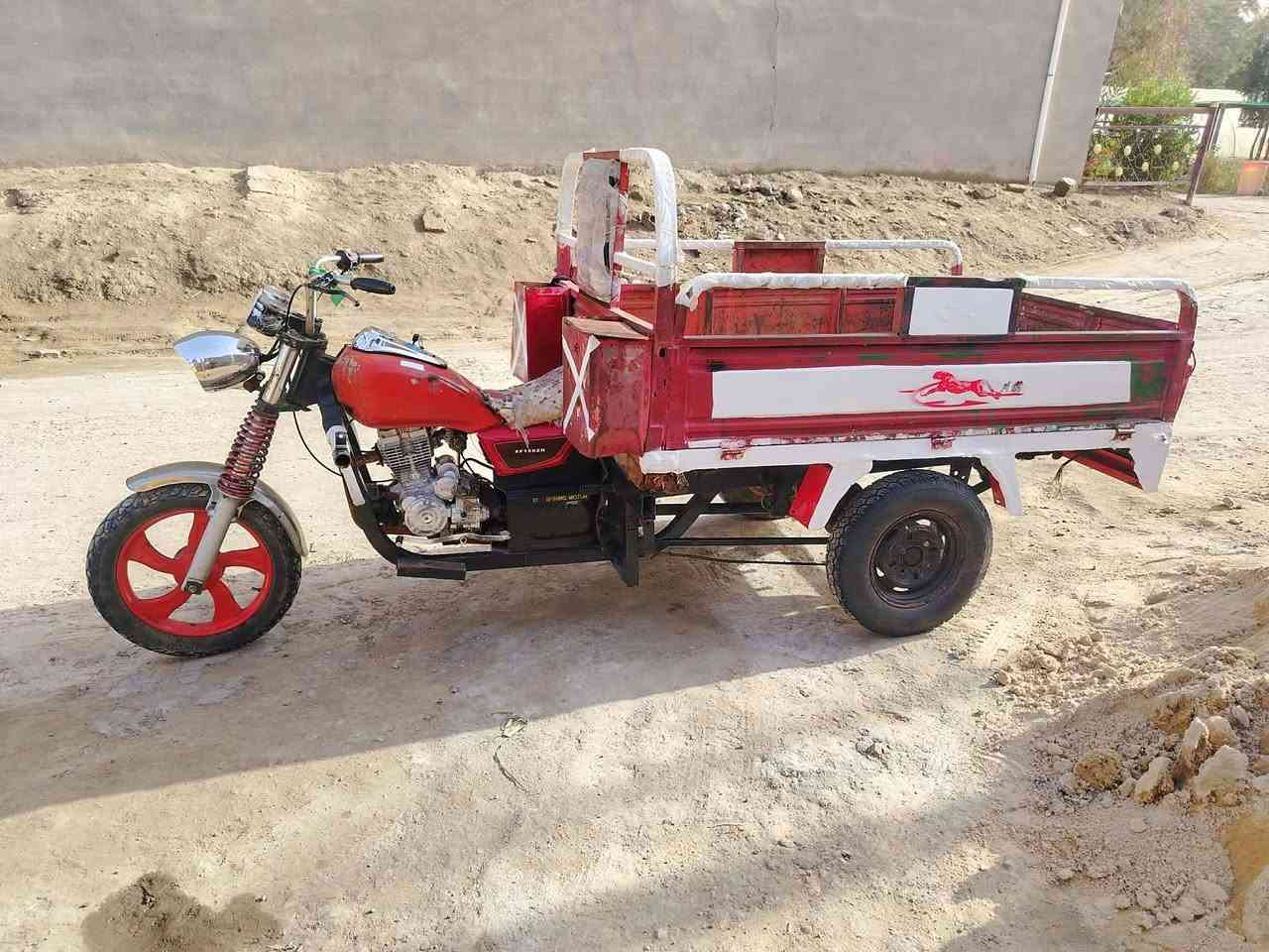 سلام عليكم ستوته البيع  جمره مديل12اوراق اصولي بيه باج مكينه 25 المكان القاسم  الحواي شراي يدك عله رقم ***********
