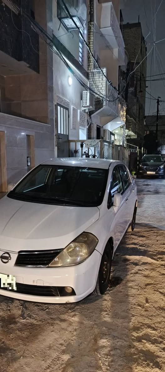 السلام عليكم للبيع
نيسان فيرسا 2010 رقم بغداد بأسمي تحويل ثاني يوم السيارة مكينة مبدل جديد صدر امامي خلفي صار شهر من شادهن تبريد ثلج تخم تاير جديد باتري كلة جديد كلشي مناقصهة بس شغل واطلع وين ميعجبك غرفة السيارة كلها جديدة وبلادية والكشنات مابيهن ولا شك بيهة خمس قطع صبغ اثر ادحج يعني طخات مو حادث قوي السعر 70 وبيهة مجال
المكان بغداد 
للاستفسار ***********
***********
