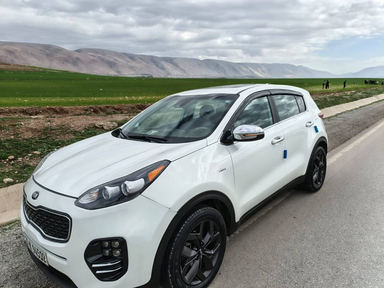 سلام عليكم سبورتج 22 وارد امريكي فول الفول سياره فتح اربيل بسامنه السعر 195 وبيه مجال مكان بغداد صليخ ‭0771 220 7350‬
