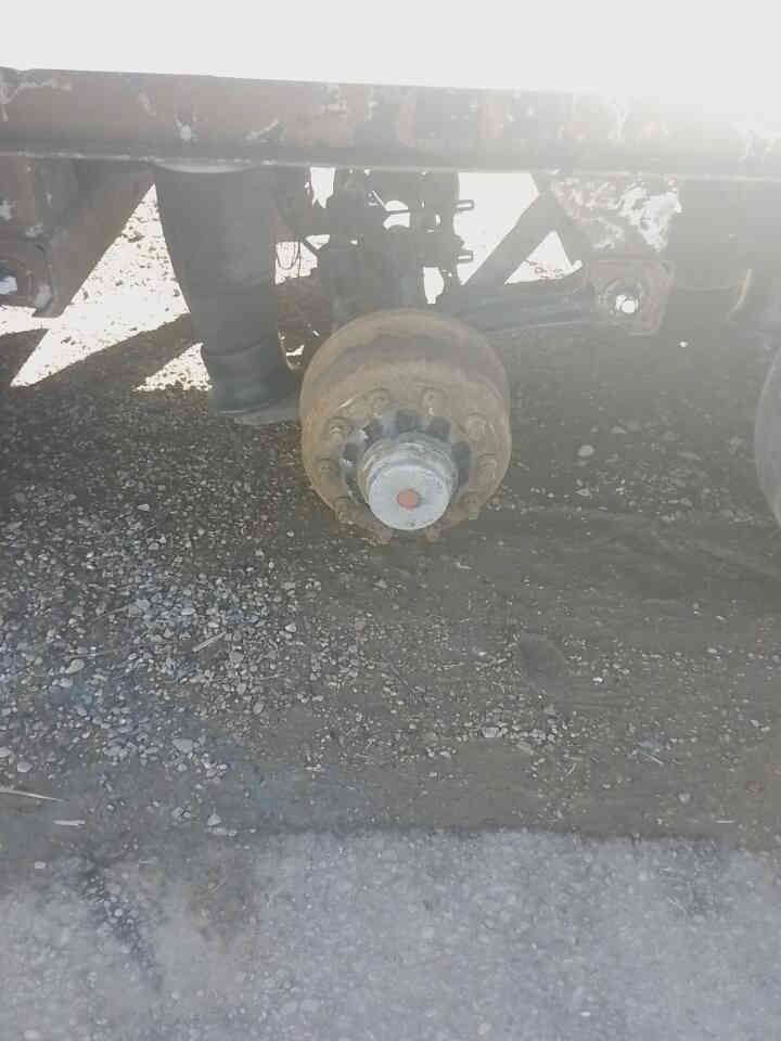 السلام عليكم عربانه للبيع الطول 13,60 دناكير ساف بنز مكاني الفلوجه رقم الهاتف ***********
