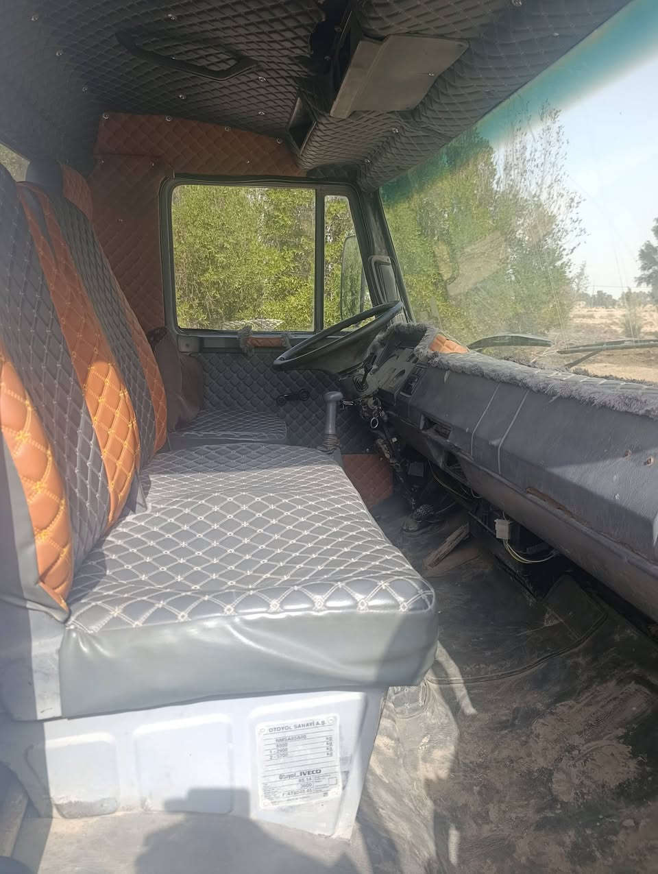 سلام عليكم للبيع دنكر افيكو موديل 96 رقم انبار تحويل مباشر مسجل بل سنويه حوضي8000 لتر مكان بابل لل سفسار على رقم ***********
