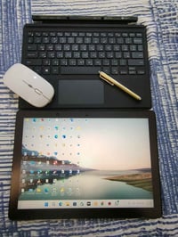 Dell Latitude 5290 • تابلت 2in1 • ٨ جيجا رام