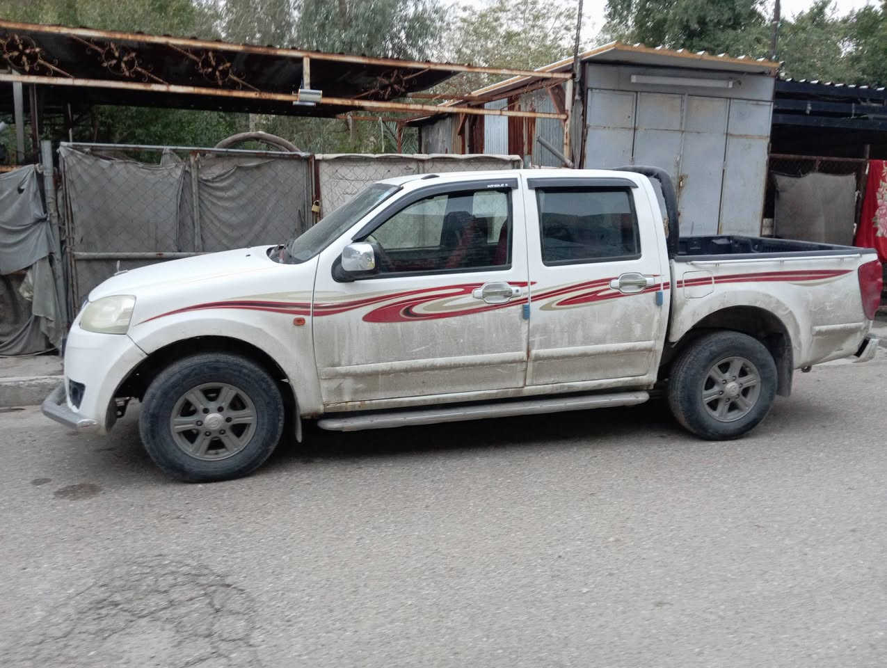 السلام عليكم كريت ويل موديل ١٢ سياره حلو رقم قادسيه انكليزي تحويل مباشر السعر ٥٨ وبيه مجال بصيط مكاني بغداد رقمي ***********
