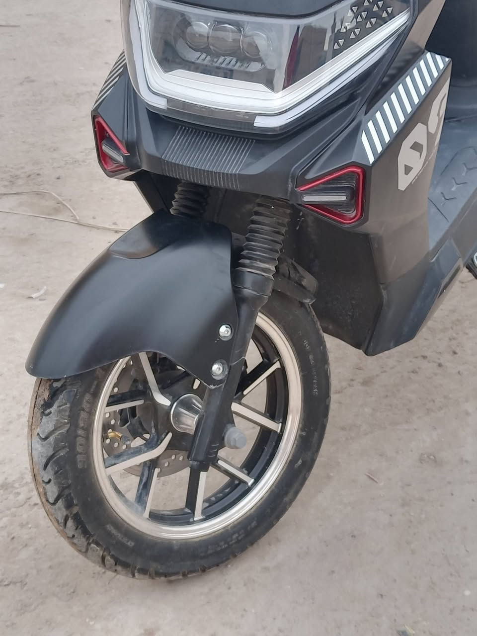 اللهم صل على محمد وآل محمد
دراجة وحش صقر F12

استخدام قليل كلشش

اليثيوم 🔥😃

دراجة جدید الممشه 1800
مستخدمه شهر ونص

ملف 2500

ولحلوو بيها نضام البك😃😃
ترجع بك

منفذ شحن للجوال 

عطل بل شاشه
ابريك حساس
مثبت سرعة
لايت عدسه عالي ناصي
سكن خلفي امامي
إشارة اكزاز
بطارية ليثيوم 🔥😁
72v
30m😍

وياها جنطة كبيرة
وياها مراياتت😃

سماعات بلوتوث صوت خير من الله

3 سرعع

 70k بل شحنه الوحده

دراجة خدمية مال بيت 😩

استخدام قليل كلشش

ابريك امامي خلفي 🔥 

بصمه 2+ اسويج2

سعرههاا جوة السوككك

ع خاص او تواصل 
***********
المكان بغداد 📍
