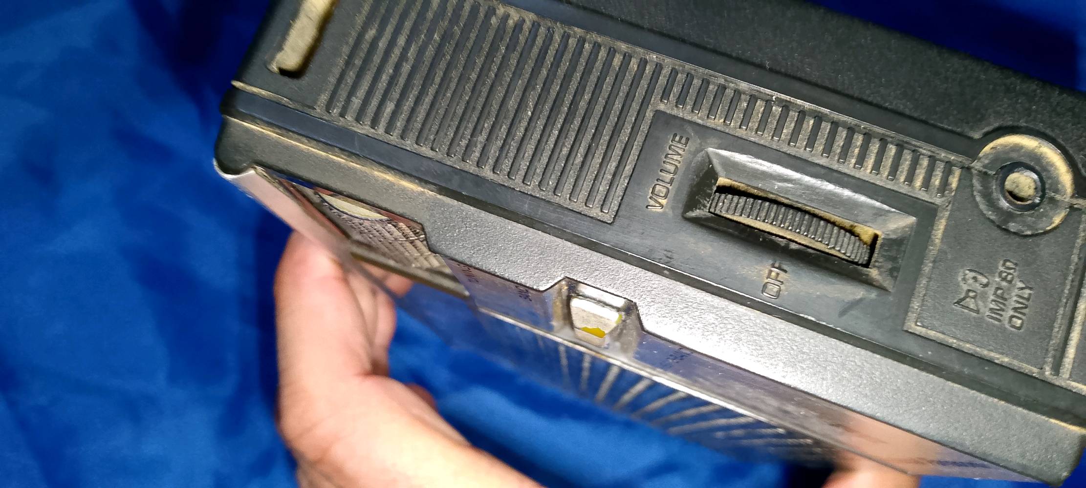 سلام عليكم راديو ياباني اصلي ناشونال جهاز نظيف سعر 50 مكاني بغداد 