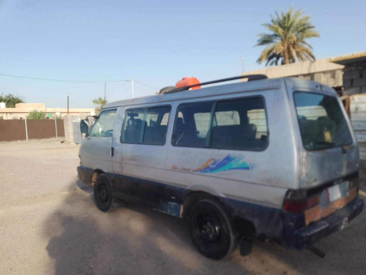 كيا بستا موديل 95 زعانف سنويه صاقطه كير محرك اكسل مكفولات تخم تاير صدر كهربائيات كله جاهزه شرط  التحويل السعر 35 وعليها 600 غرامات ينزلن من سعرها العنوان بابل الحصوه رقمي ***********

