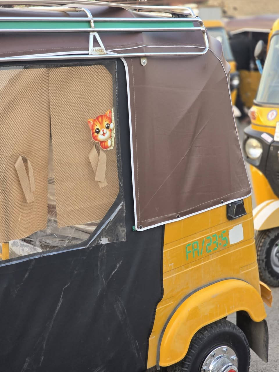 البيع موديل ١٩ سعر ٥٥٠٠ *********** مكان بغداد مدينة صدر
