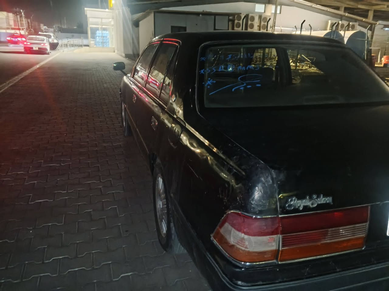 سلام عليكم مكلف بل نشر راس ثور تكم موديل 93 سياره احله من صور رقم بصره الماني مكينه الفين ونص فيشتين سعر 65وبيه مجال بصيط رقم راعيه ***********
