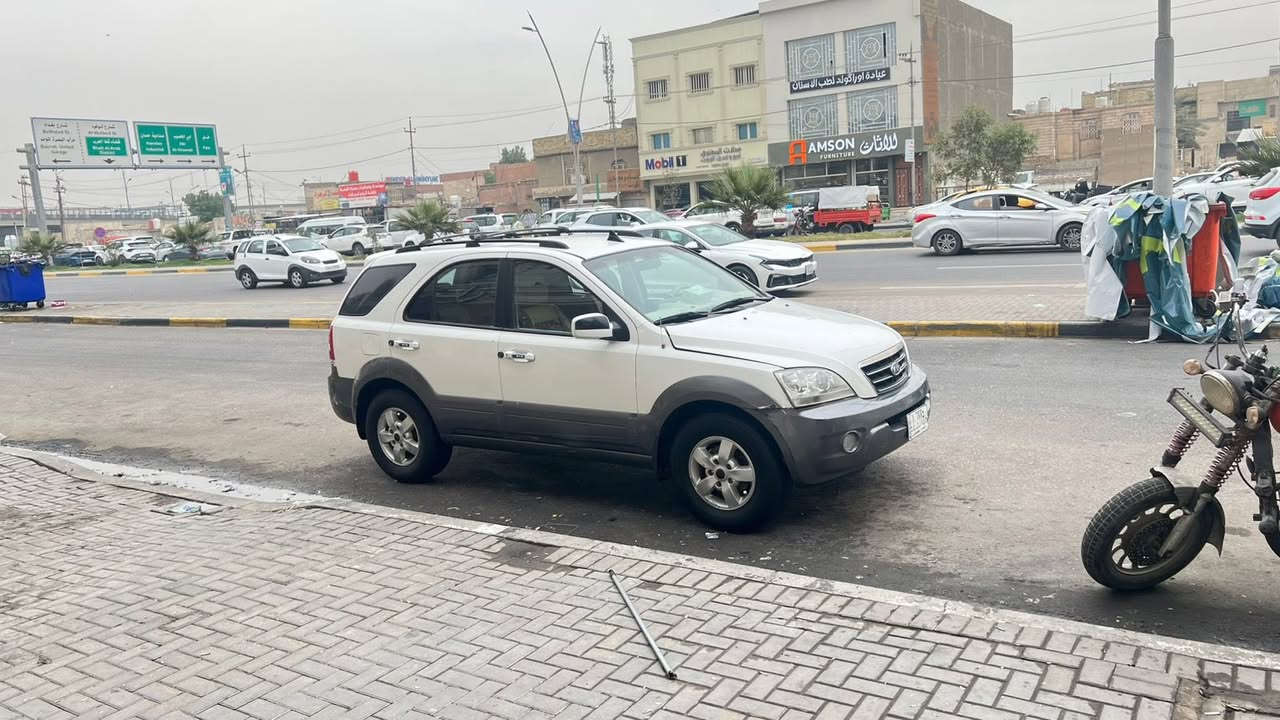 سلام عليكم سورنتو موديل 2007 خليجي سياره جاهزه من كلشي بدي كفاله عامه مكينه وكير وتبريد كهربائيات كفاله رقم بصره سعر 98وبيه مجال مكاني بصره رقم هاتف ***********. مكلف بل نشر
