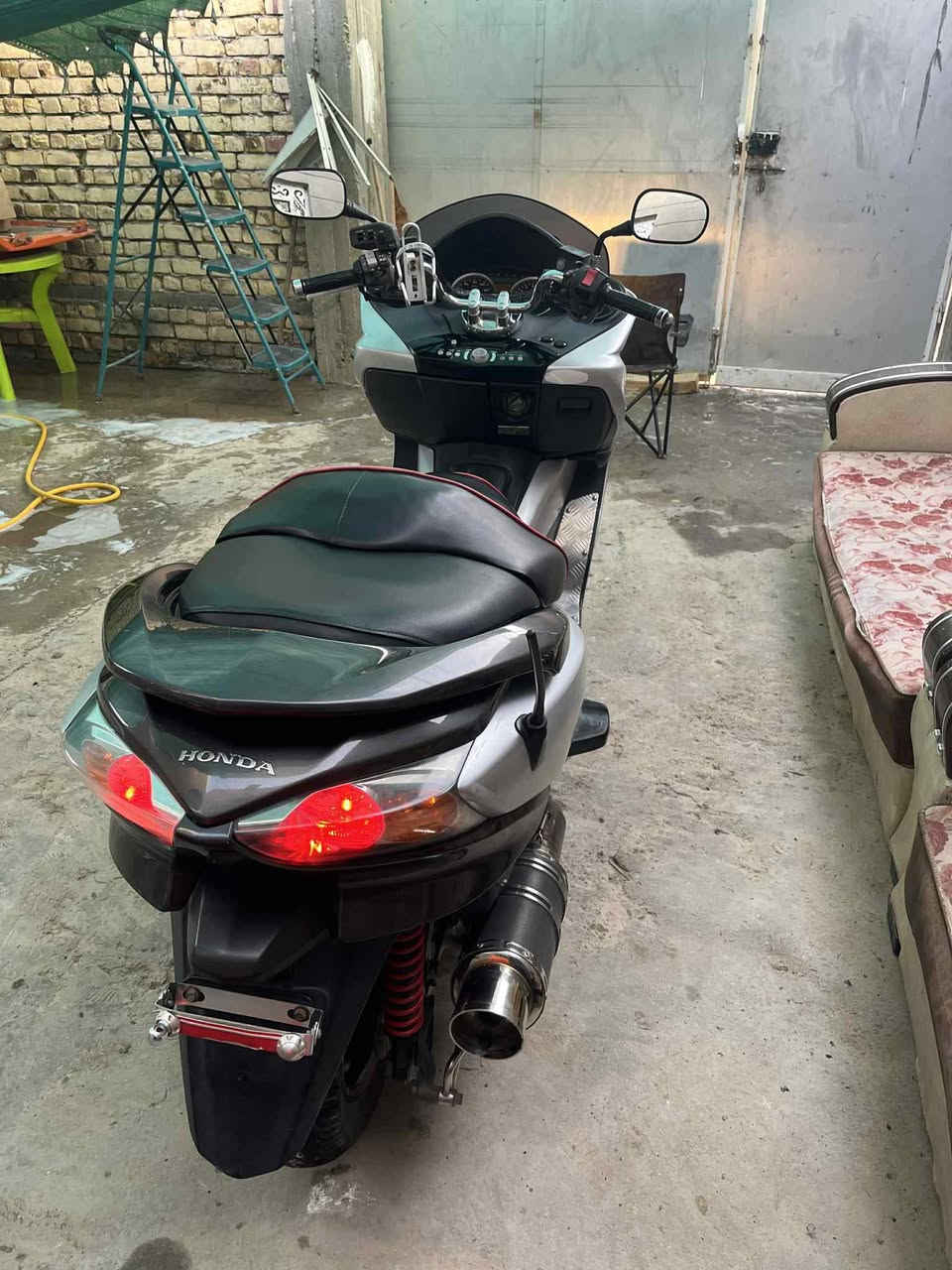 فورزه 0 / 10 مكفوله بحالت الوكاله عنواني دوانية سعر خاص وهذا رقمي
‏‪0788 551 7871‬‏
