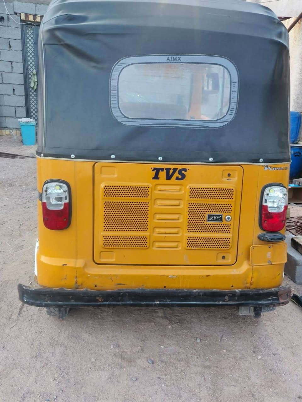 السلام علیکم تکتک TVS. موديل 20 مكينه 21. مجفته مره وحده رقم وسنويه عماره تكتك ما ناقصه  اي شي نكره سلف منه لشارع خير من الله مكاني تنومه كردلان لسعره 4750وبيه مجال قليل حك لجيه


**إذا كنت صاحب هذا الإعلان وتريد حذفه لأي سبب، رجاءا أرسل رسالة إلى الدعم الفني**