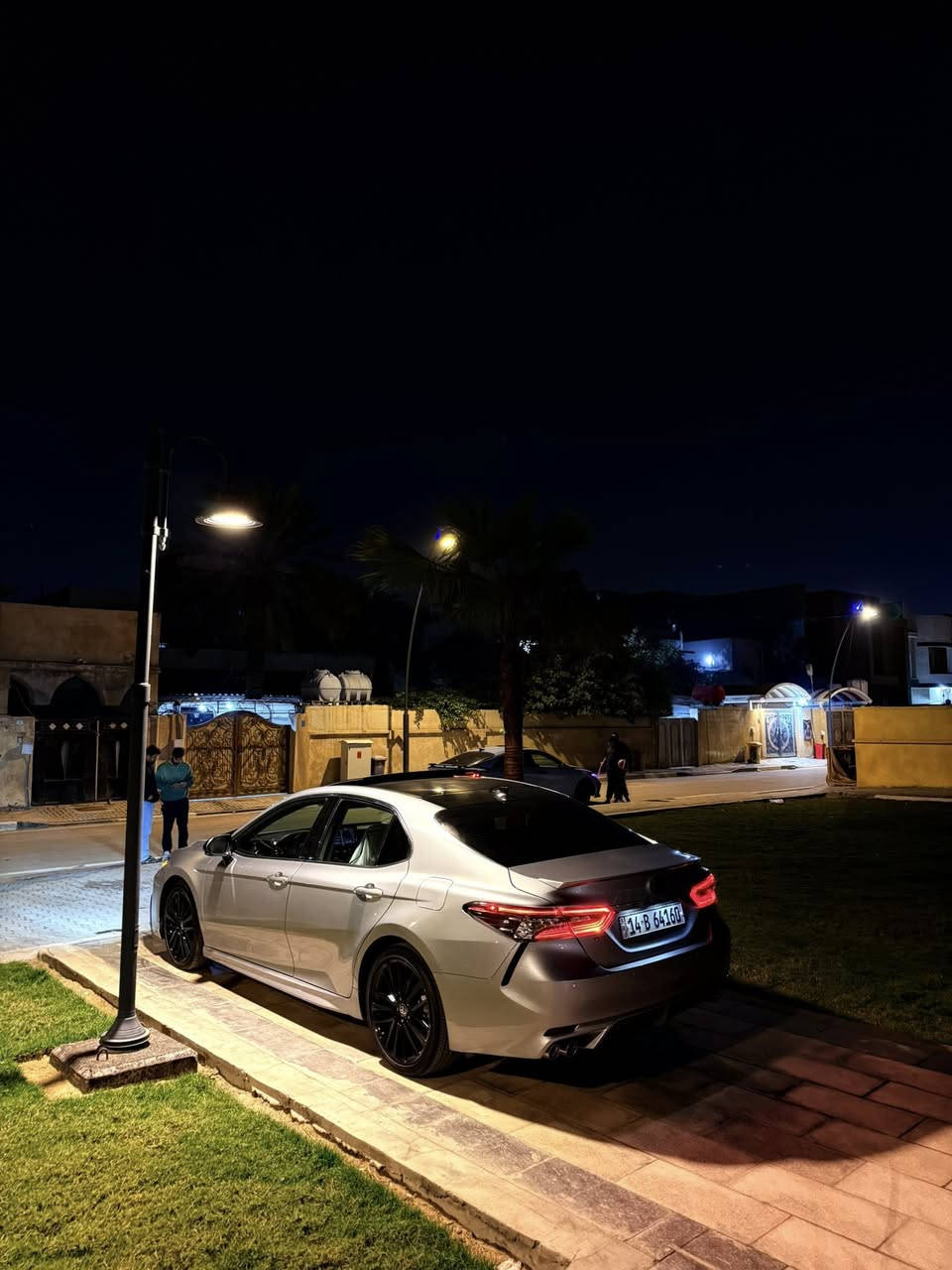 سلام عليكم
للبيع كامري 2024 رقم بصره حره بسمي 6 سلندر فول مواصفات 1/1 كامرات 4 تدفئه تبريد كشنات وستيرن كفاله عامه حته الدعاميات تقرير مياه امطار شغاله من امريكا بدون فتح بدون تبديل السعر 285 وبيه مجال ***********
