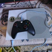 كسبوكس وان اس شنو سعة الجهاز بالضبط: 500گب لو 1 تيرا؟:  512 الكونسول و...