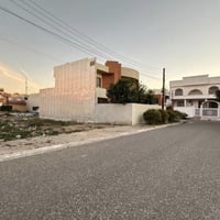 حي دولار • ١٥٠م • واجهة ٧٫٥م