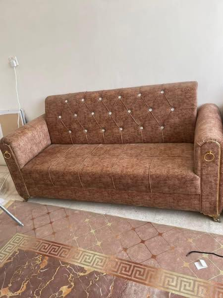 تخم للبيع ١٠ مقاعد شغل عراقي شكل تركي جديد ما مستخدم

العنوان مدينة الصدر قطاع ١٦ للاستفسار خاص


**إذا كنت صاحب هذا الإعلان وتريد حذفه لأي سبب، رجاءا أرسل رسالة إلى الدعم الفني**