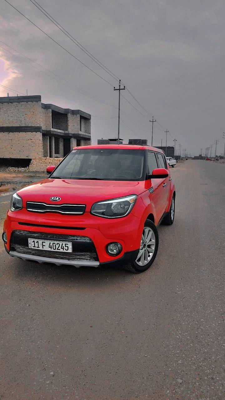 كيا صول ٢٠١٩ أمريكي حادث جاملغ وبنيد بدون دواخل وباب خلفي اني صبغتها لان نشخطت السياره  حييل حلوه ومال بيت باسمي رقم بغداد مكينه ٢٠٠٠ مكينه كير تبريد تدفئه كامله السياره شاشه كامرا تحكمات  ماشيه ٩٠ الف
مكاني حله... ***********
