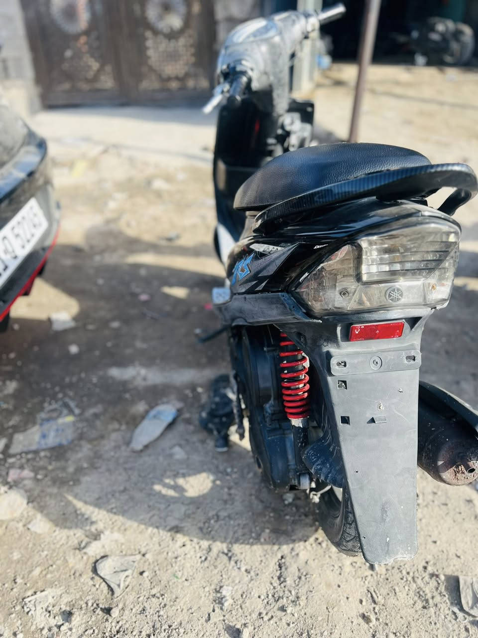 سلام عليكم ماكس عدلة120للبيع دراجة بجيس دراجة كلهة بلاد كهربائيات شغاله كلهة بس كابريتر تجاري لباقي كلة بلاد مكاني شهداء البياع سعر550وبيهة مجال حك جيتك هـ***********
