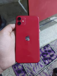 آيفون 11 • نضيف • بطارية ٧٢٪